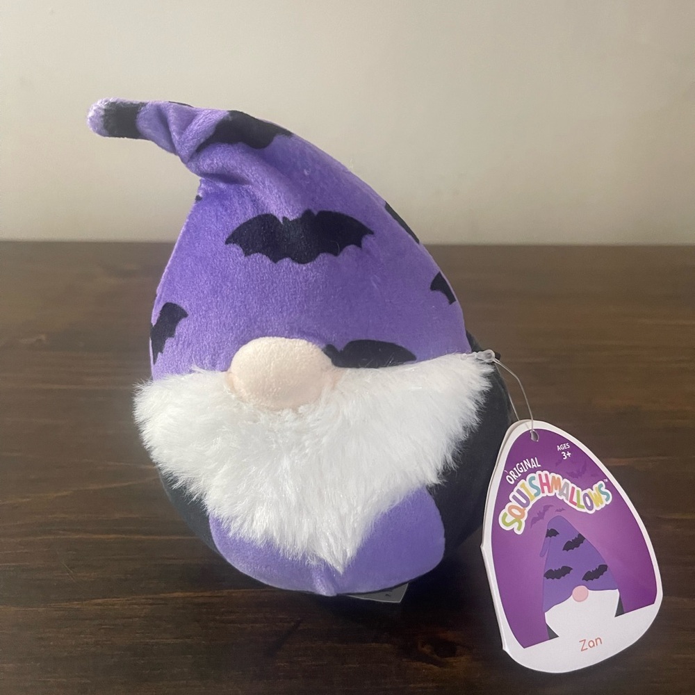 Squishmallows Zon Purple Bat Gnome